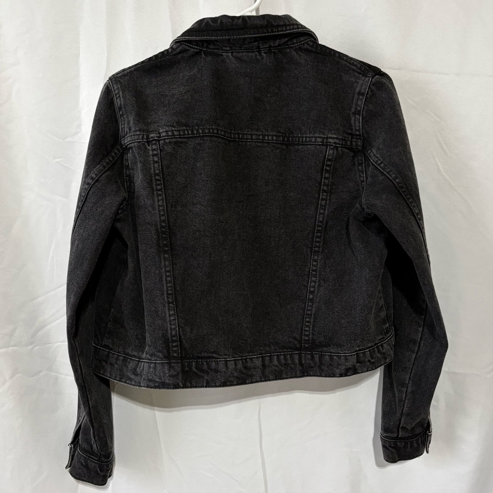 Vero Moda Cropped Black Denim Jacket - Picture 2 of 6